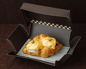 Eggs Benedict Croissant - Press AlQana abu-dhabi