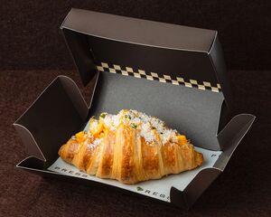 Scrambled Egg Croissant - Press AlQana abu-dhabi