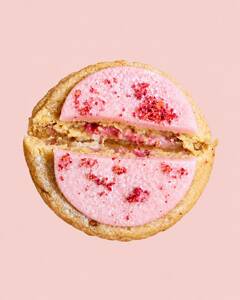 Princess Cake Cookie - FIKA abu-dhabi
