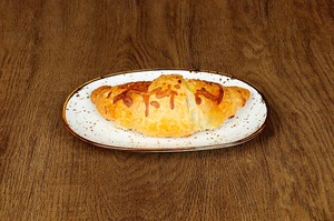 Cheese Croissant - KASSEL Cafe al-dhaid