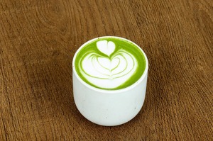 Hot Matcha - KASSEL Cafe al-dhaid