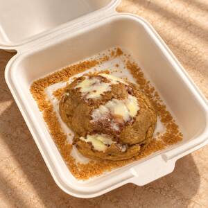 Kinder Molten Cookies - Sado dubai