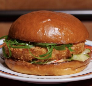 Shrimp Burger - Flat 12 Cafe dubai