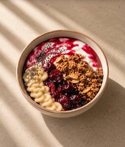 Granola Yoghurt Bowl - ZOI Cafe AlJimi al-ain