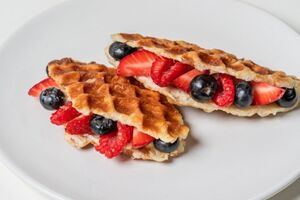 Berries Croffle - Absolute Zero al-ain