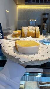 Lemon Cake - Number23 abu-dhabi