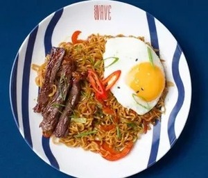 beef mie goreng - Wave Cafe abu-dhabi