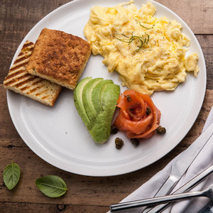 Drivu Egg with Smoked Salmon & Avocado
