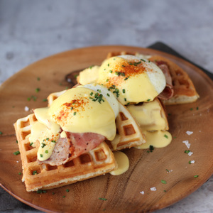 Drivu Benedict on Waffles 