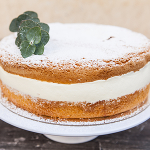 Drivu Victoria Sponge Cake