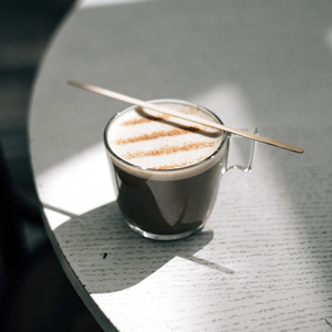 Drivu Hot Houjicha Latte