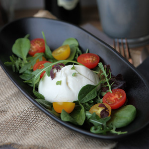 Drivu Burrata Salad
