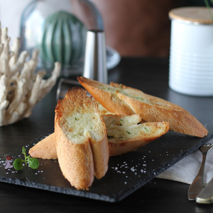 Drivu Garlic Bread