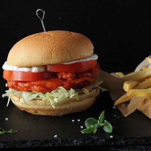 Drivu Buffalo Chicken Burger