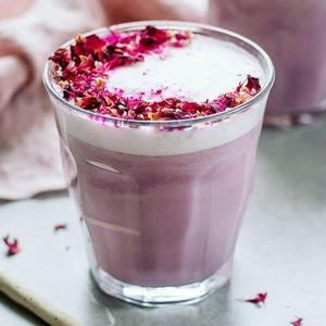 Drivu Hot Rose Latte