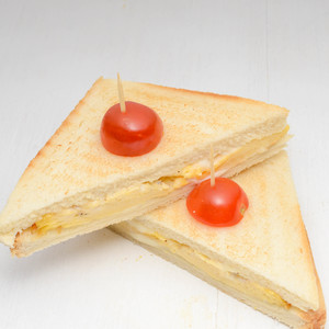 Drivu Omelet Sandwich