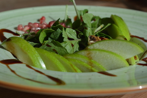 Drivu Grenadine Apple Salad