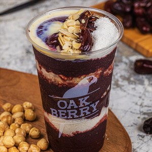 Drivu The Oak (20 oz) Free Unlimited Toppings