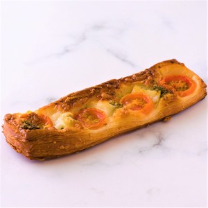 Drivu Halloumi Zaatar Bar