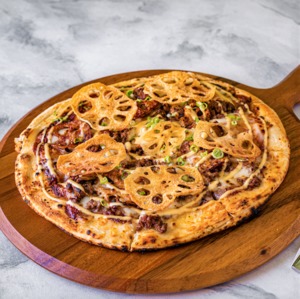 Drivu Miso Beef Pizza