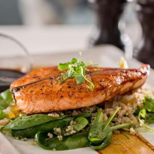 Drivu Honey Glazed Salmon Salad