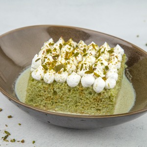 Drivu Pistachio Milk Cake (Tres Leches)