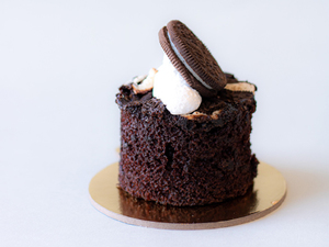 Drivu Oreo Cake