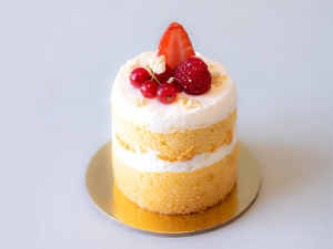 Drivu Victoria Sponge Cake