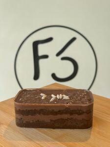 Drivu Chocolate Cake