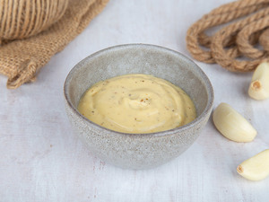Drivu Garlic Mayo