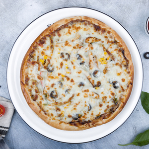 Drivu BBQ Chicken Pizza