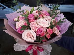 Drivu Adorable Pink Bouquet