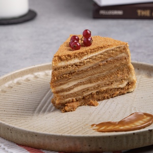 Drivu Honey Cake