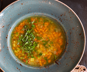 Drivu Garden vegetable lentil soup