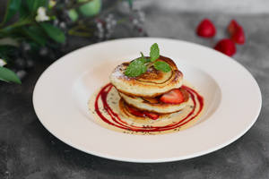 Drivu Strawberry & Apple Pancakes