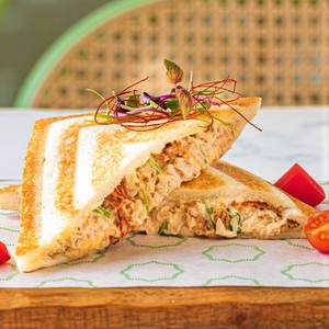 Drivu Tuna Melt Sando