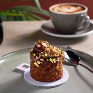 Drivu Date Cake