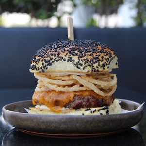 Drivu Black Label Burger