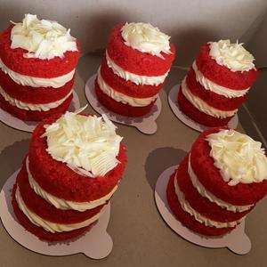 Drivu Red Velvet Cake