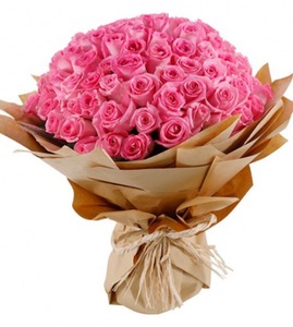 Drivu Pink Roses Bouquet