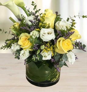 Drivu Bouquet in a vase