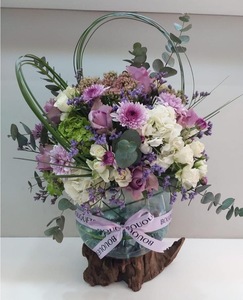 Drivu Flowers in Bali wood Vase