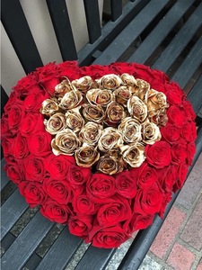 Drivu Heart Shape of Roses