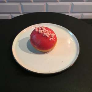 Drivu Strawberry Donut
