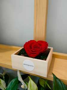 Drivu Heart Shape Infinity Red Rose