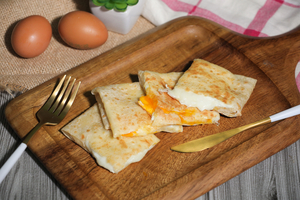 Drivu Roti with Eggs & Cream Cheese