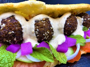 Drivu Authentic Falafel الفلافل الأصلية