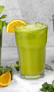 Drivu Kale, Pear & Cucumber Punch