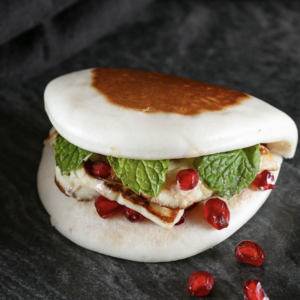 Drivu Halloumi Bao Box (8 pieces)