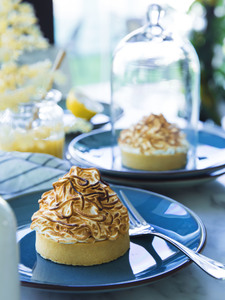 Drivu Yuzu Meringue Tart